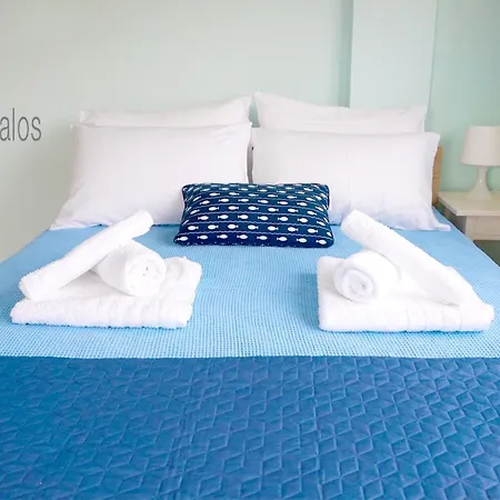 Yalos - Superb Luxurious Duplex At The Seaside *